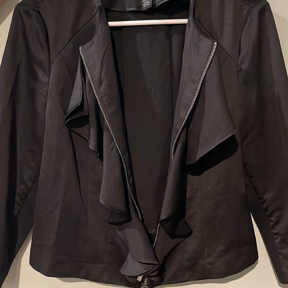 Inc international concepts dressy ruffle full zip jacket 3/4 sleeves size Medium - Picture 3 of 5
